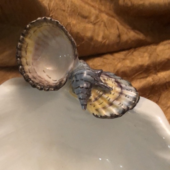 Ceramic Dish/Bowl w/Hand Painted Shell Accents - Picture 3 of 7